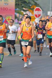 BIB: 100, 0923, 40146
                            <button type="button" onclick="openModal(9910685)" class="btn btn-primary btn-sm float-right btn-popup" data-toggle="modal" data-target=".modal-high-quality">
                        <i class="fas fa-shopping-cart"></i> Add to Cart
                    </button>
                                            <button type="button" onclick="isThisMe(9910685, true)" class="btn btn-success btn-sm float-right btn-popup btn-isme hidden" data-toggle="tooltip" data-placement="bottom" title="นี่คือรูปของคุณใช่ไหม คลิกที่นี่เพื่อเอาเข้าอัลบั้ม">
                        <i class="fas fa-plus"></i> Add to album
                    </button>
                    <button type="button" onclick="isThisMe(9910685, false)" class="btn btn-warning btn-sm float-right btn-popup btn-isnotme hidden">
                        <i class="fas fa-ban"></i> Remove from album
                    </button>